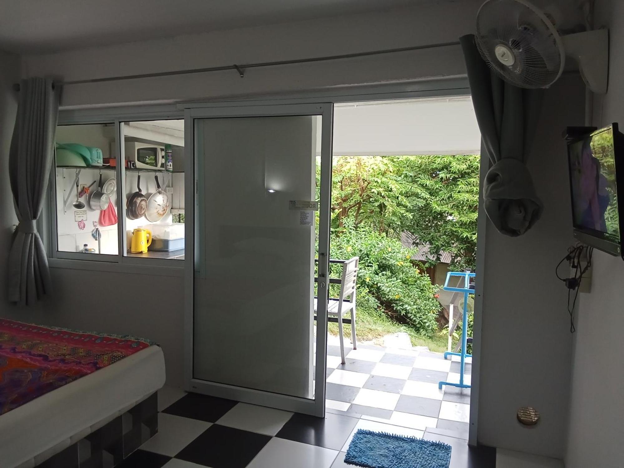 Private Lodge Beachside Samui Lamai Room photo